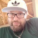 Devon Dorr's Instagram, Twitter & Facebook