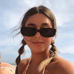 Allie Alward's Instagram, Twitter & Facebook