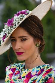 Vestido estampado de invitada largo tobillero y pamela