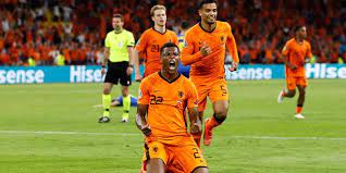 Detailed translations for oranje from dutch to english. Peowbjlj1hrf0m