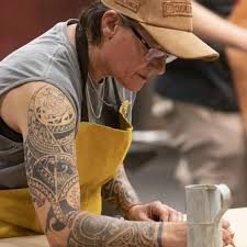 La forjadora de cuchillos argentina que compitió contra los mejores del  continente en un reality de History Channel