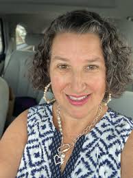 favorite between quinn and luca earrings?