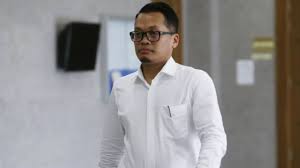 Hairi, exco kerajaan negeri selangor telah dipanggil tetapi hanya 5 saksi yang telah hadir memberikan keterangan pada 10hb jun 2014: Nik Nazmi Sah Bercerai Metrotv