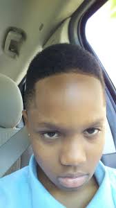 Esaw Hunter's Instagram, Twitter & Facebook