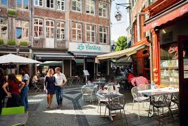 Sep 09, 2019 · namur (in flemish namen), at the confluence of the sambre and the meuse rivers, is an important university town, but it was once a critical junction for both road and shipping transport. Namur Chosen As One Of Europe S Top Destinations