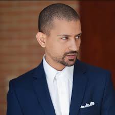 Islam Makhachev continues his dominant run as the UFC lightweight champion  🏆 #UFC302