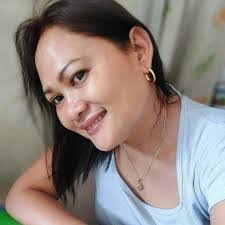 Bronwyn Nelson's Instagram, Twitter & Facebook