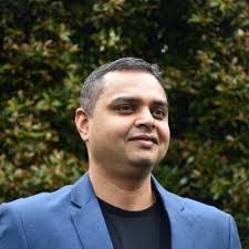 Purvi Dave's Instagram, Twitter & Facebook