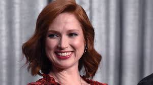 Actress , author , ice cream easter. Ellie Kemper Apologizes For Participating In Racist Beauty Pageant Rejects White Supremacy Salon Com