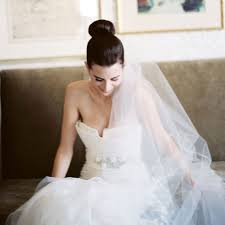 There are so many different ways and techniques to look attractive and cute on this special occasion. 5 Spectacular Bridal Hairstyles For Long Hair With A Veil Women Hairstyles