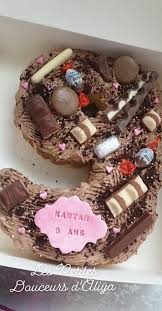 Number cake aux framboises au thermomix ou sans letter cake. Number Cake Chocolat Kinder Les Petites Douceurs D Aliya Facebook