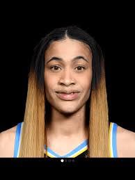 Whitley Carter's Instagram, Twitter & Facebook