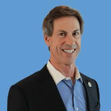 Bankers with HEART • Right at the Heart