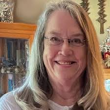 Julie Stoffel's Instagram, Twitter & Facebook