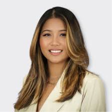 Last week I graduated Cum Laude from Binghamton University with a B.A in  Psychology and a minor in Education. I am so grateful for the memories and  lifelong friends that I made