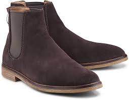 Da diese schuhe klassisch und zeitlos sind, passen sie zu jeans genauso wie zum businessanzug. Clarks Chelsea Boots Dunkelbraun Gortz 46902201
