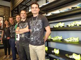 Maybe you would like to learn more about one of these? Saint Etienne Commerce Adidas A Ouvert Place Du Peuple