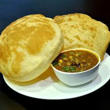 It is the delhi's as well as punjabie's best street food. Best Places To Get Chole Bhature Lbb Hyderbabad