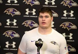 Ravens sign center Tyler Linderbaum ...