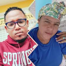 Ahora si le interesa el pasado pero cuando nosotros le decimos que teníamos  7 años dándole aquí y allá no valen porque es pasado 😂😂 aguanta la 💙