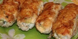 куриные рулетики с грибами и сыром в сливках в духовке Kurinye Ruletiki S Syrom Foto Recept Prigotovleniya Na Skovorode