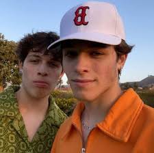 Matt and Chris Sturniolo imagines/One shots