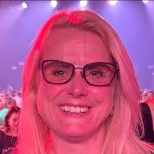 Hi does anyone know anything about an Art and Craft Shop in Medway Street/  Pudding Lane, Maidstone in the 1930s please? It was run by Ada Smith nee  Baker my great grandfather's