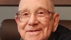 Kenneth Lawrence Borchers, 92