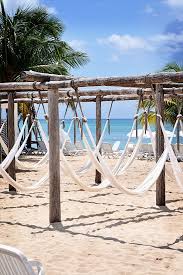 Relax In A Beach Hammock Cozumel Mexico I Hung Out In These Exact Ones On Playa Mia Beach Hammock Beach Strand Hutte Cozumel