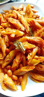 Resepi popia goreng bersira pedas, ada yang panggil kuih ni popia goreng sambal ataupun popia goreng bercili. Cara Buat Popia Sira Yang Sedap Comfirm Rangup