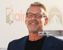 541 Rob Steinberg Stock Photos, High-Res Pictures, and Images