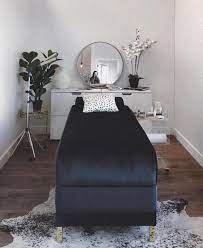 Lash Room Envy By Vannie Slpro Learn More On Her Page Inspiration Eyelashextensions Eyelashes Lashes Spa Room Decor Esthetics Room Makeup Beauty Room