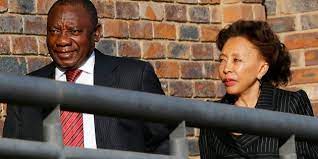 He was born in transvaal(now gauteng), johannesburg on novemebr 17, 1952. Meet Dr Tshepo Motsepe South Africa S New First Lady Huffpost Uk