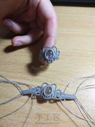 耳朵小戒指 第43步 macrame bracelet patterns macrame bracelet tutorial micro macrame
