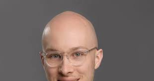 Nathaniel Wright honored with Program Award in the Interdisciplinary  Scientist Training Program