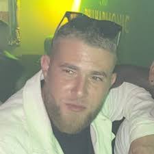 Jamie Thackeray's Instagram, Twitter & Facebook