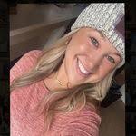 Brooke Hott's Instagram, Twitter & Facebook