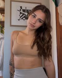 Aubrey Ober - Free pics, galleries & more at Babepedia