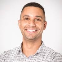 Robert Iverson's Instagram, Twitter & Facebook