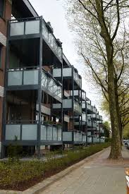 Pin Von Vanbergen Auf Anbau Und Vorstellbalkone Architektur Anbaubalkon Balkon