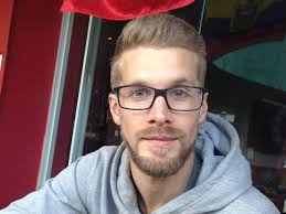 Old Montreal fire: Here are the seven people who died