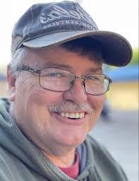 Kimberly Varney's Instagram, Twitter & Facebook