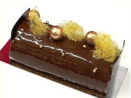 Buche Roulee Chocolat Caramel Recette Roule Au Chocolat Gateau Au Nutella Gateau Roule