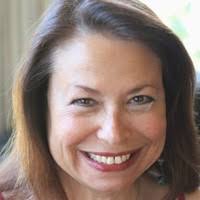 Loretta Kane's Instagram, Twitter & Facebook