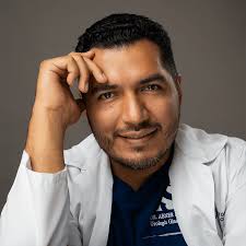 Dr. Abner Santos