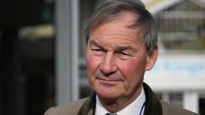 Banksy: Great Yarmouth council calls in conservator for removed mural