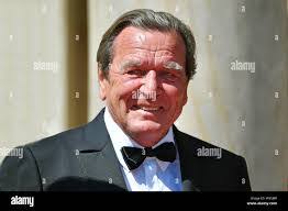 Francis Schroeder's Instagram, Twitter & Facebook