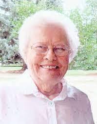 Donna Plowman's Instagram, Twitter & Facebook