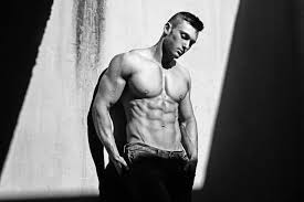 Danny salik date of birth: Josh Isserow International Fitness Model Diabetic Muscle Fitness