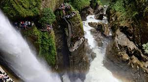 ˈbaɲoz ðe ˈaɣwa ˈsanta), commonly referred to as baños, is a city in eastern tungurahua province, in central ecuador. Banos De Agua Santa In Ecuador Exciting Travel Banos Ecuador Rio Blanco